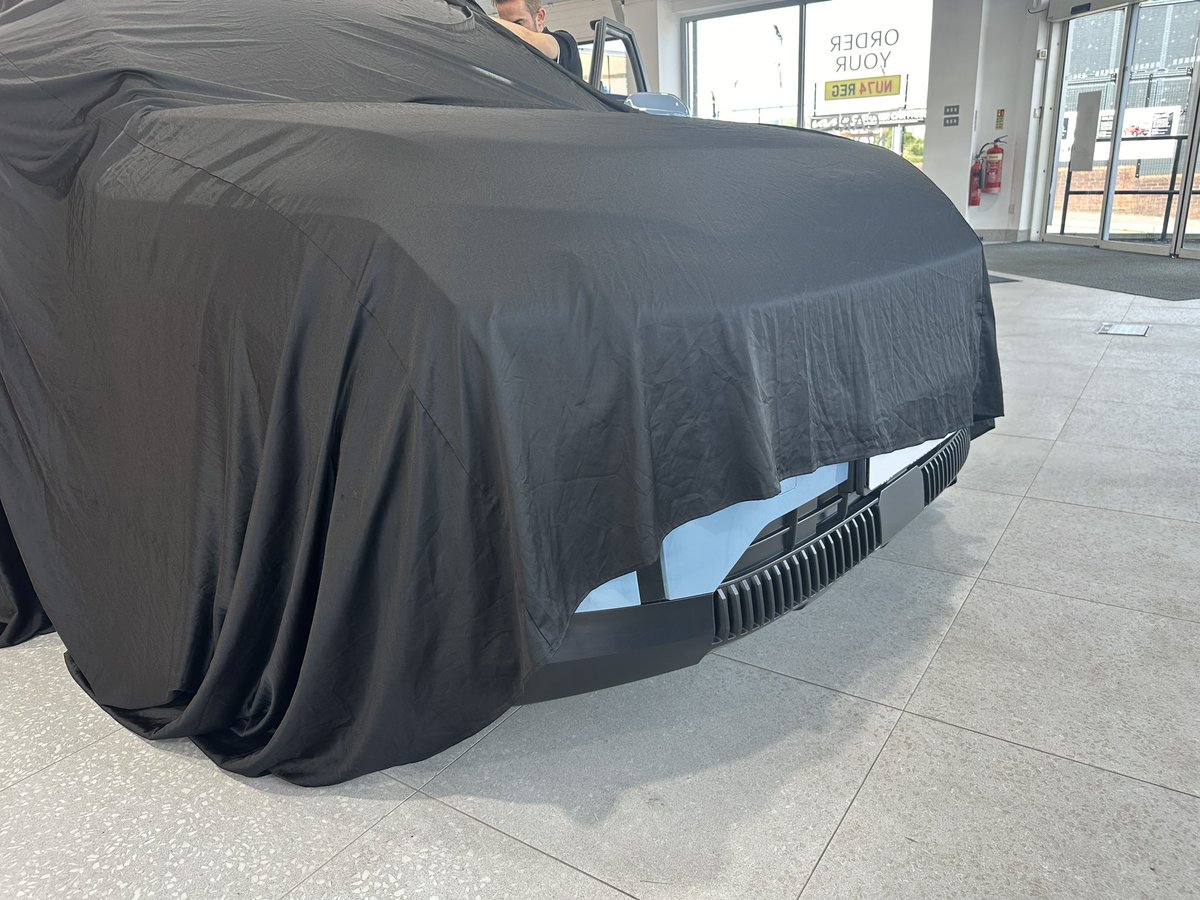 stu_premier's tweet photo. Or - Get in touch with me
📱 07875 145762
📧 s.collinson@premier-car.co.uk

Even better - I get to do it all again tomorrow in our Dukinfield branch. Time slots are the same. Registration process is the same. https://t.co/OuW57xJiW4