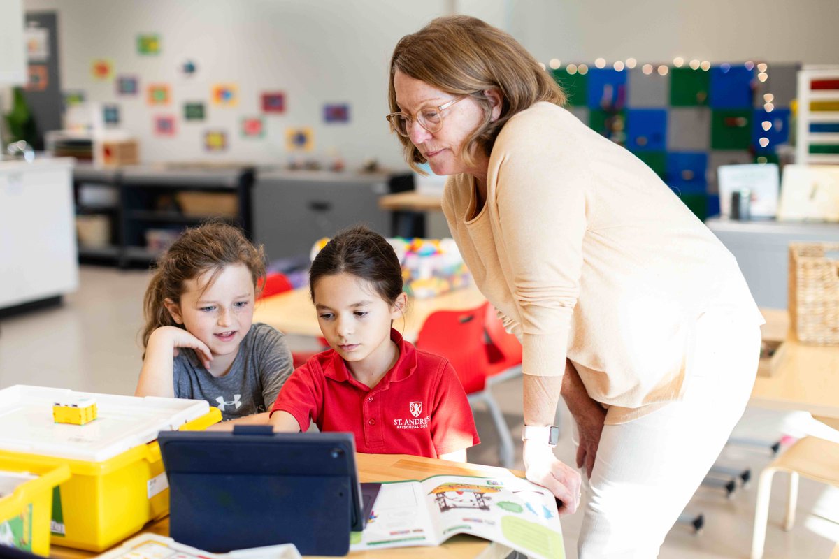 TheCTTL's tweet image. Each day at the CTTL, we&apos;re innovating for better educational outcomes. Our tools, Neuroteach Global® and Neuroteach Global Student®, are designed to enhance real-world classroom environments. 🧠🎓 

Reach out to us for a DEMO. thecttl.org/neuroteach-glo…

#NeuroteachGlobal