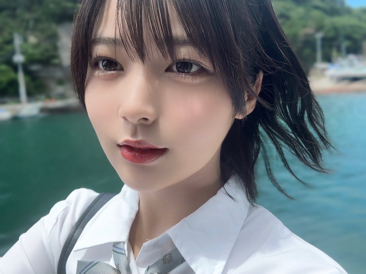 ≒JOY 2ndシングル表題曲 『初恋シンデレラ』 MVが公開になりました