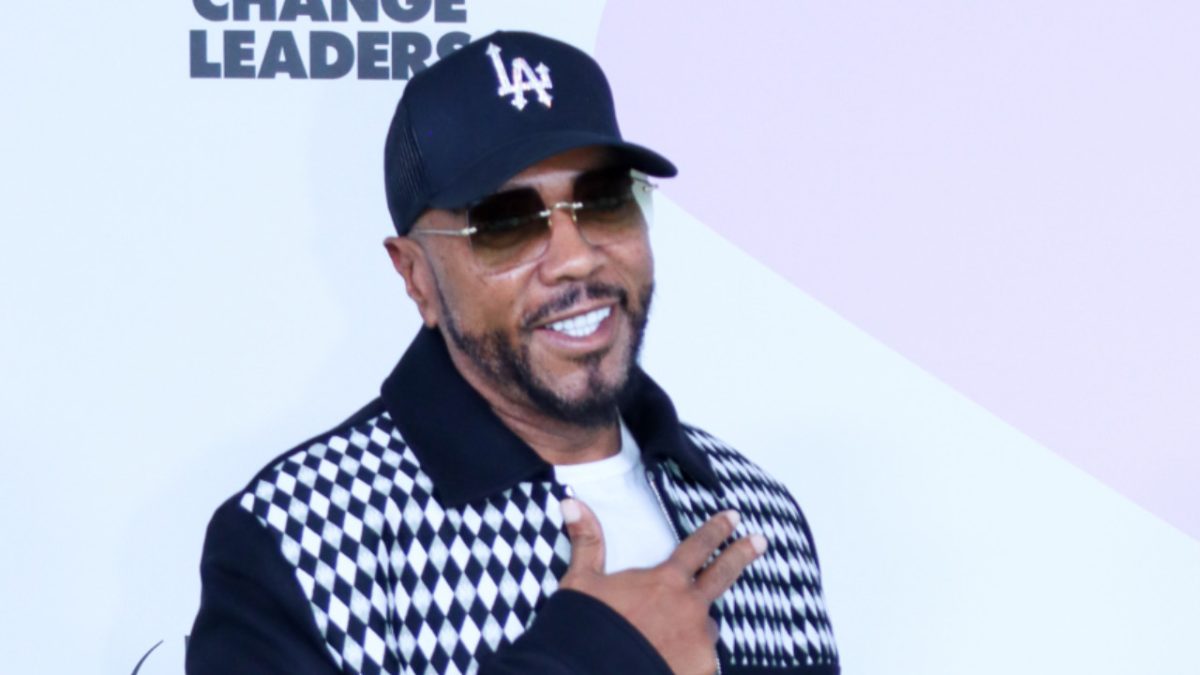 Timbaland Promises Massive Comeback: ‘I’m Going To Shift The Game One More Time’ dlvr.it/TClmlT