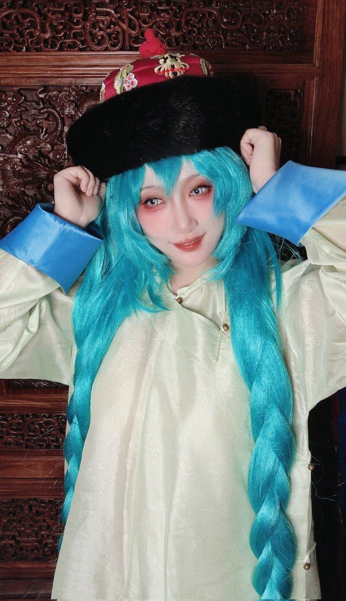 福利姬🦊婳分享的黄推图片3 - 网红私拍内容