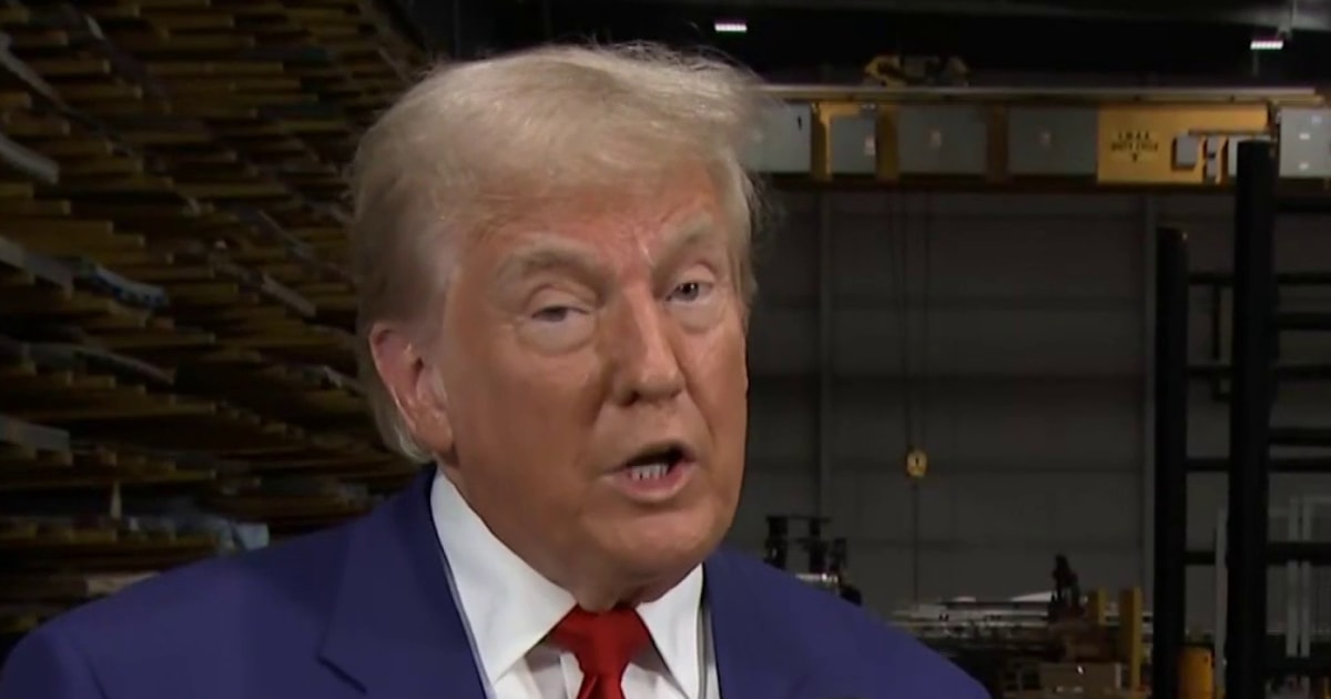 ‘Insulting to the shoe flip-flops’: Nicolle Wallace on Trump’s embarrassingly weak abortion stance dlvr.it/TClsRp