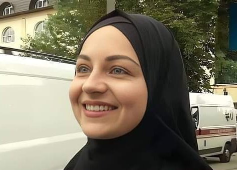 smsma8710's tweet photo. لا تشغل نفسگ بالدنيا ... فقط ....أبتسم فَكل شيء مكتوب لك سَتلقاه ...♡” https://t.co/2VSCH4sBk9