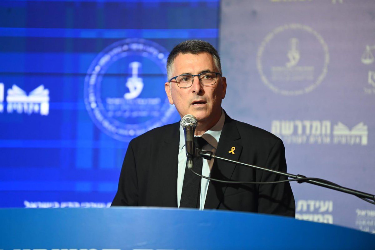 gidonsaar's tweet photo. על סכנת מלחמת האחים; ההבדל בין מהפכה משטרית לרפורמה משפטית; ההסכמות הנדרשות היום במערכת המשפט; הבעייתיות באקטיביזם השיפוטי. מוזמנים לצפות בדברי בועידת לשכת עורכי הדין.
https://t.co/YY3ouDOTAT https://t.co/ryAn8pVhkC