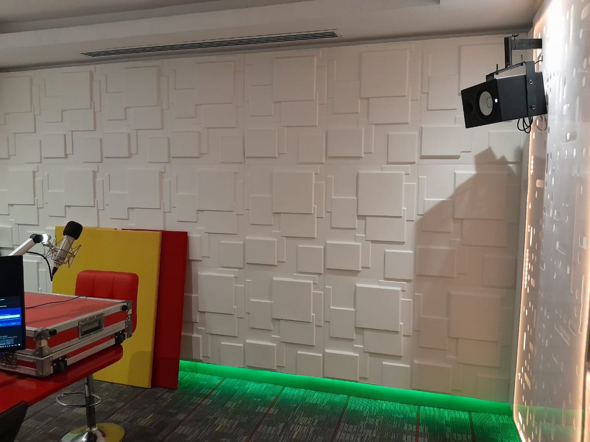 Transforming spaces with style! 🚀 Jamiro Broadcast has installed stunning Choc 3D WALL panels at Mo Radio. Elevate your studio aesthetics with us! ✨ #StudioUpgrade #InteriorDesign #Choc3DWALL #Broadcasting #MoRadio #JamiroBroadcast