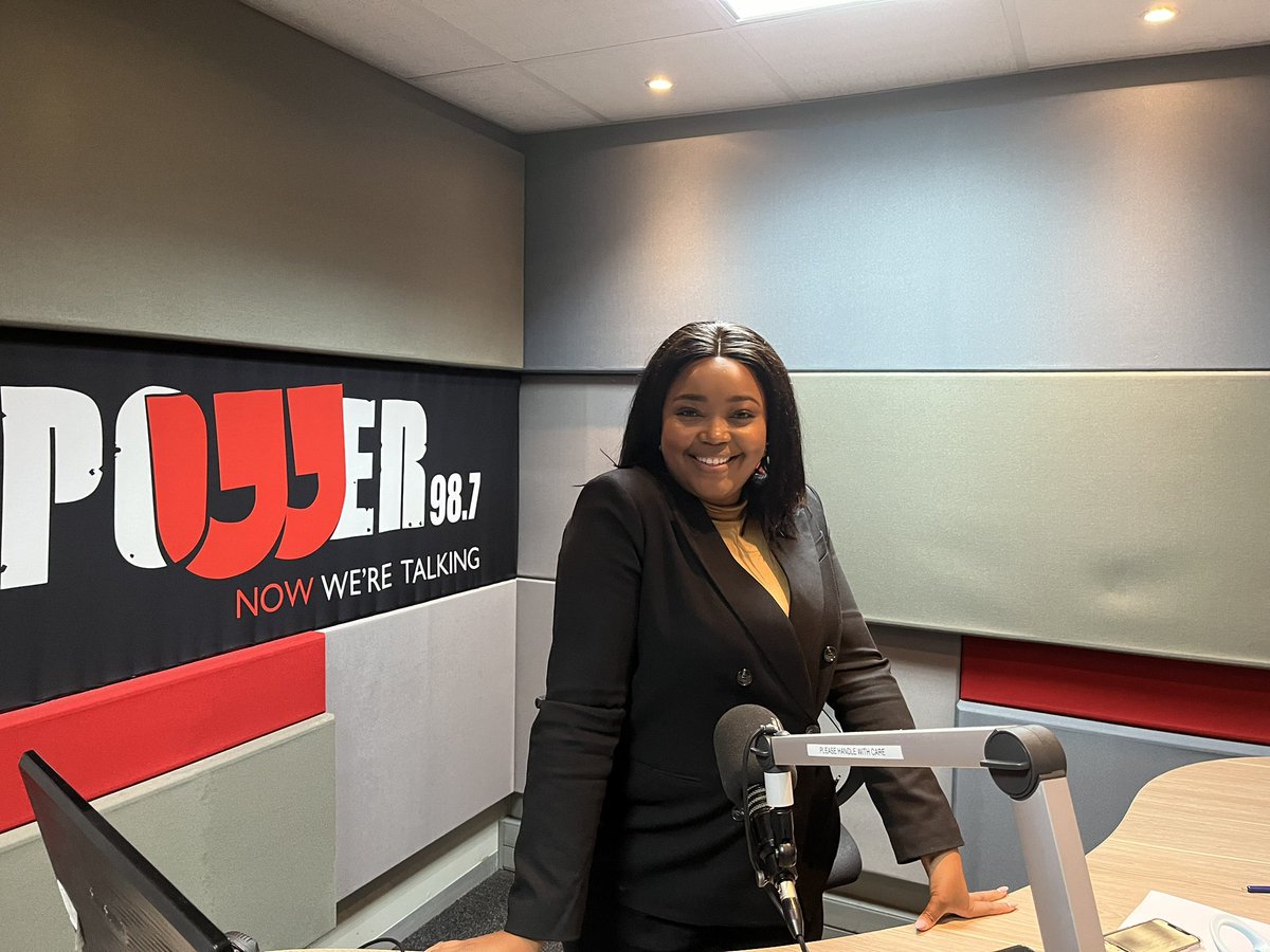 POWER 98.7 tweet media