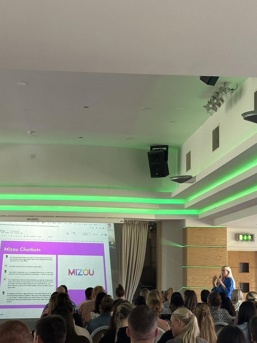 The first session of workshops led by our amazing speakers are buzzing with energy as we deep dive into learning and collaboration. 
<a href="/redefineED/">Georgina Dean 🪄 #SBSWinner #TheFutureIsNow</a> <a href="/ajwebster101/">Adam Webster</a> <a href="/Ranga_EDU/">Daren White</a> <a href="/fayenicole/">Faye Ellis</a> 

#AImpowerED