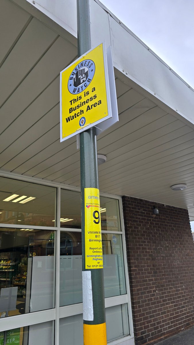 Birmingham Police (@brumpolice) on Twitter photo Birmingham Partnerships and Harborne Neighbourhood Team <a href="/HarborneWMP/">Harborne Police</a> have today launched Harborne High street Business Watch. Over 45 businesses have joined to help reduce retail crime. 🚔👮🏻♂️👮🏻♂️#CrimeReduction #SaferCommunity #BusinessWatch Birmingham Partnerships and Harborne Neighbourhood Team <a href="/HarborneWMP/">Harborne Police</a> have today launched Harborne High street Business Watch. Over 45 businesses have joined to help reduce retail crime. 🚔👮🏻♂️👮🏻♂️#CrimeReduction #SaferCommunity #BusinessWatch