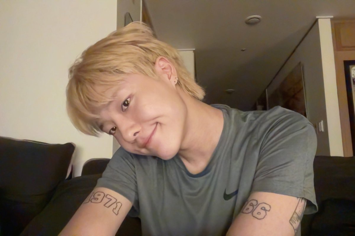 dz.우즈 tweet media