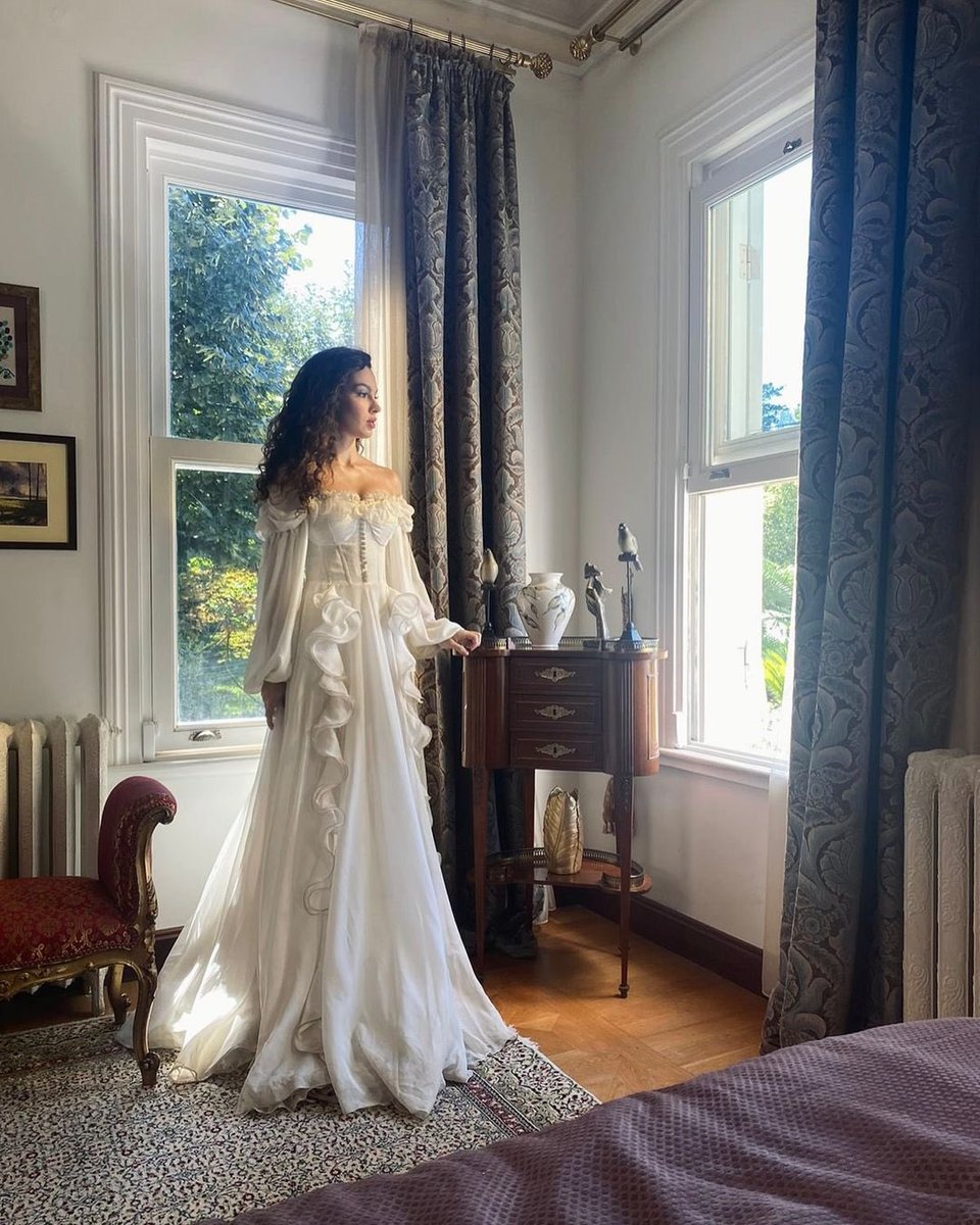 _diziland's tweet photo. canfeza kilimci, you look divine 🤍

#SuBurcuYazgıCoşkun • #BirGeceMasalı https://t.co/VbRWNJxLPe