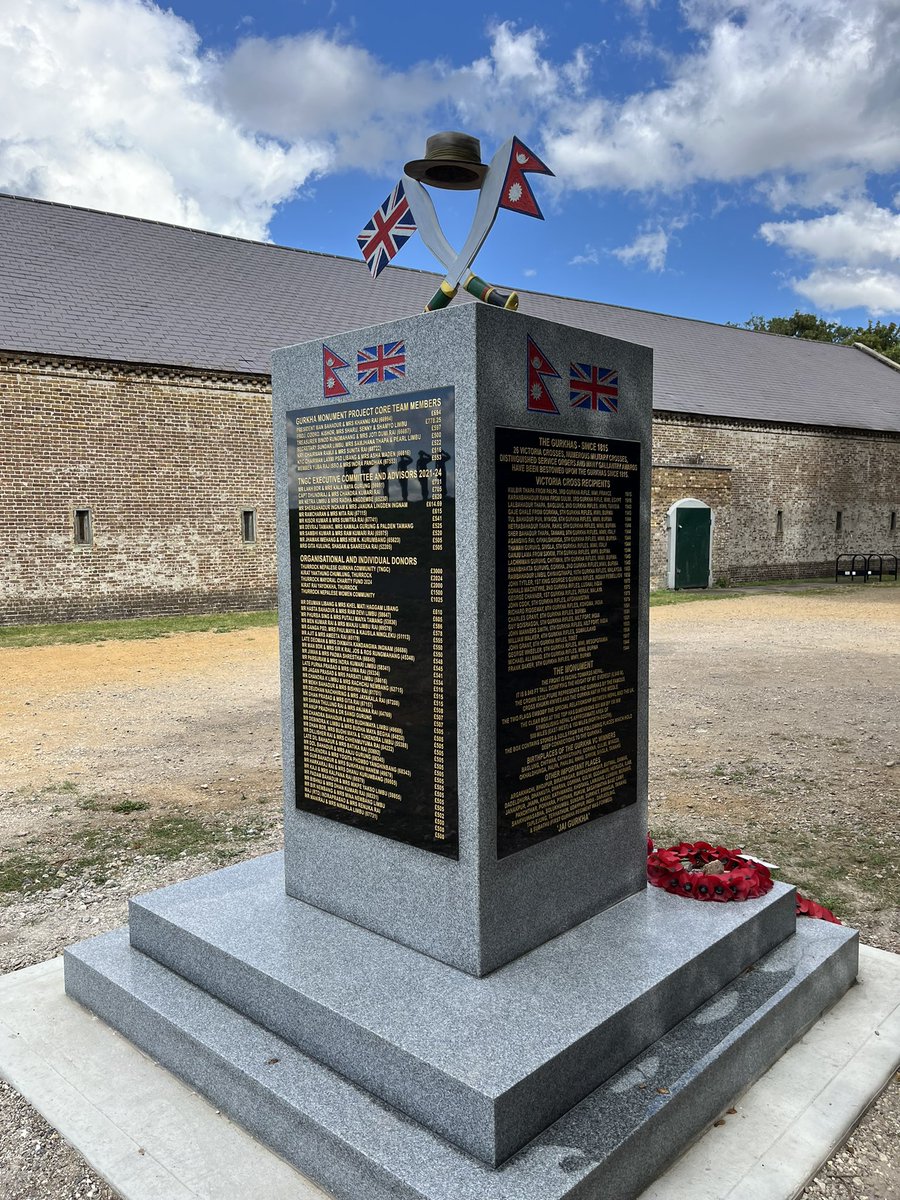 A beautiful walk with Bert by the Thames estuary from Rainham to Purfleet. Some nice sniffs around the foreshore for Bert. All off road except the last few hundred metres to Purfleet Station. Huge sense of history, loads of birdlife and it’s all so quiet and peaceful.