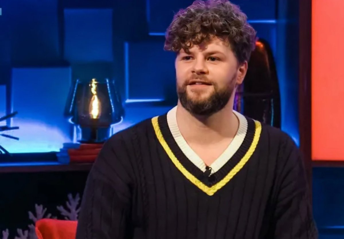 Jane π¦πξ¨ (@jane01010) on Twitter photo Apologies for being a day late, but the tv channel "U&Dave" is running replays of <a href="/JayMcGuiness/">Jay McGuiness</a>' first week on #RichardOsmansHouseofGames this week. Starting last night.
No spoilers for those who missed it in 2022, but it's really worth a watch at 7.40pm daily ππ Apologies for being a day late, but the tv channel "U&Dave" is running replays of <a href="/JayMcGuiness/">Jay McGuiness</a>' first week on #RichardOsmansHouseofGames this week. Starting last night.
No spoilers for those who missed it in 2022, but it's really worth a watch at 7.40pm daily ππ