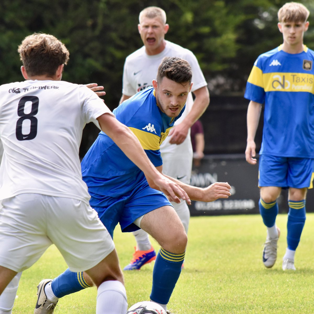 PTFCTheRams's tweet photo. 🎉 | 𝗛𝗔𝗣𝗣𝗬 𝗕𝗜𝗥𝗧𝗛𝗗𝗔𝗬
 
Happy Birthday to our very own Tom Dinsmore. Here’s 4 snaps from this seasons opening fixtures. 

#UpTheRams https://t.co/xbYrMa8nSD