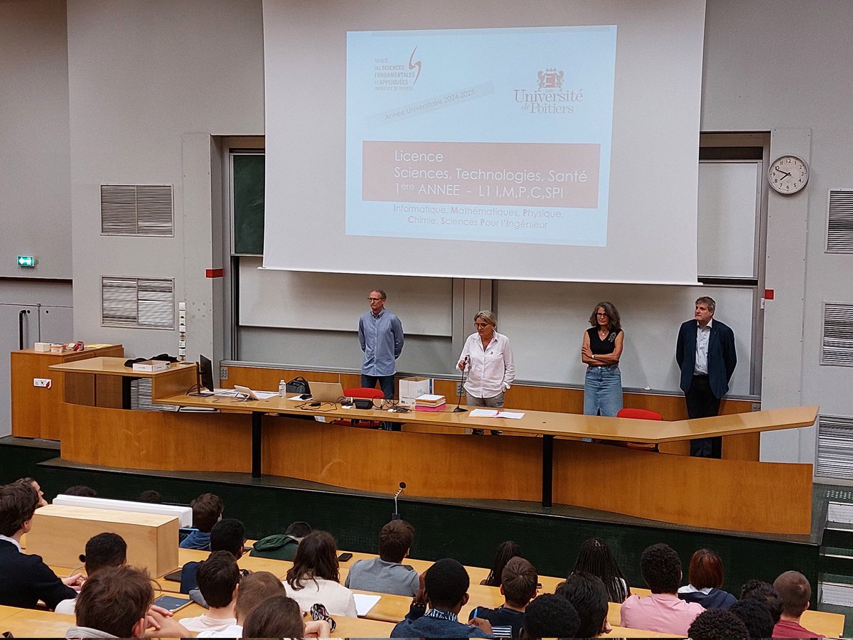 virginie_laval's tweet image. 👩‍🎓👨‍🎓Fière et heureuse d&apos;accueillir les #étudiants de @UnivPoitiers pour une nouvelle année sur tous nos campus !
👏 Tous mes remerciements aux collègues qui permettent d&apos;organiser cette rentrée et qui font vivre le #service #public toute l&apos;année !