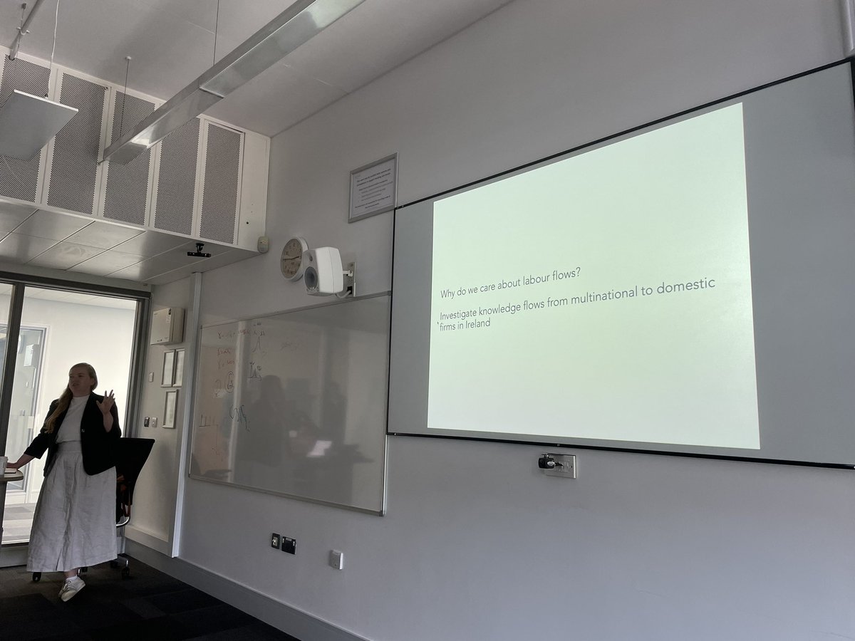 FinEcoNets tweet media