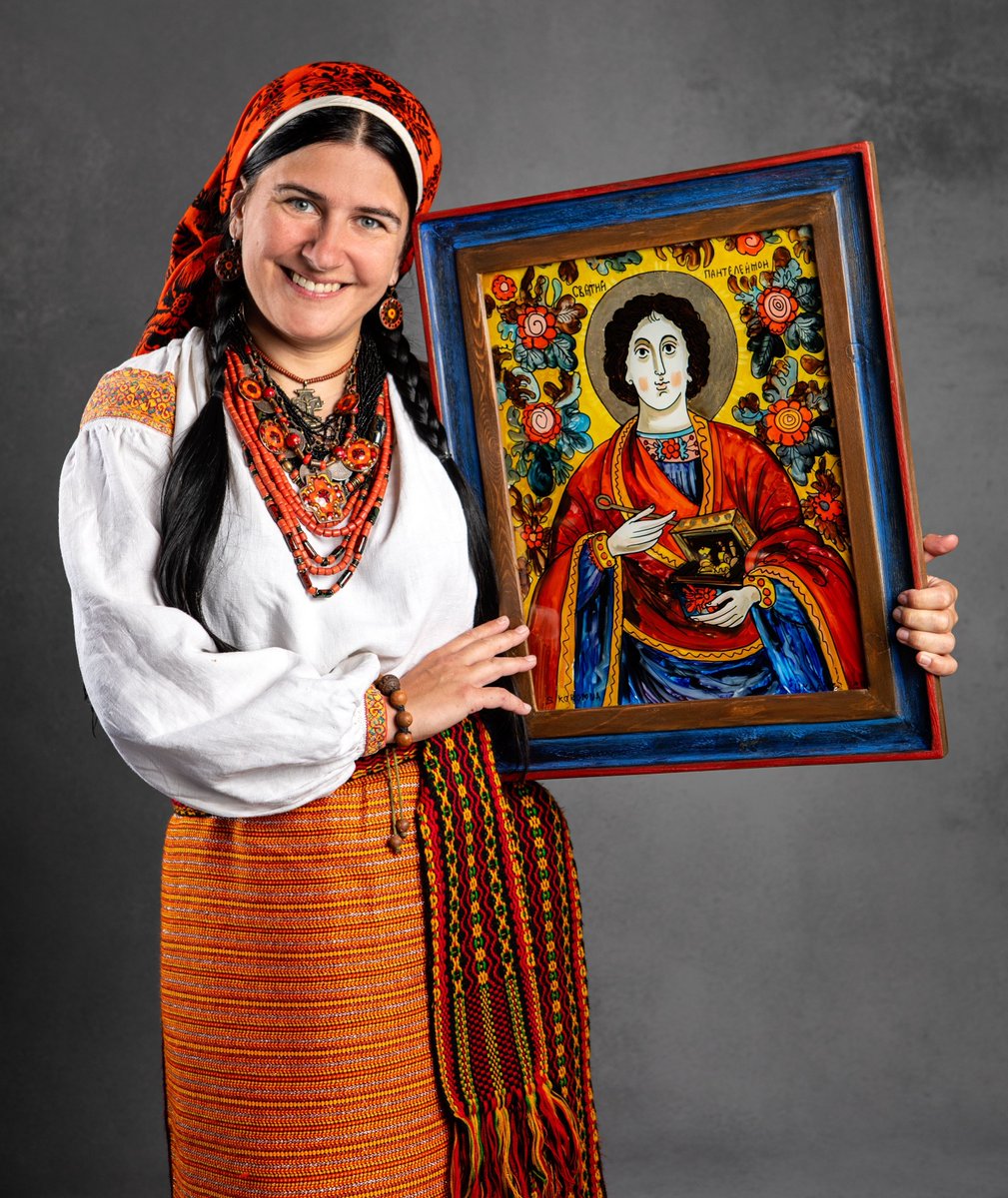 🎨 If you’re a folk artist preserving your culture and heritage, this is your opportunity to showcase your work. Submit your application by midnight on September 10th!

📅 Deadline: September 10, 2024, at 11:59 PM (Mountain Time)
👉 Apply now: folkartmarket.org/become-an-ifam…