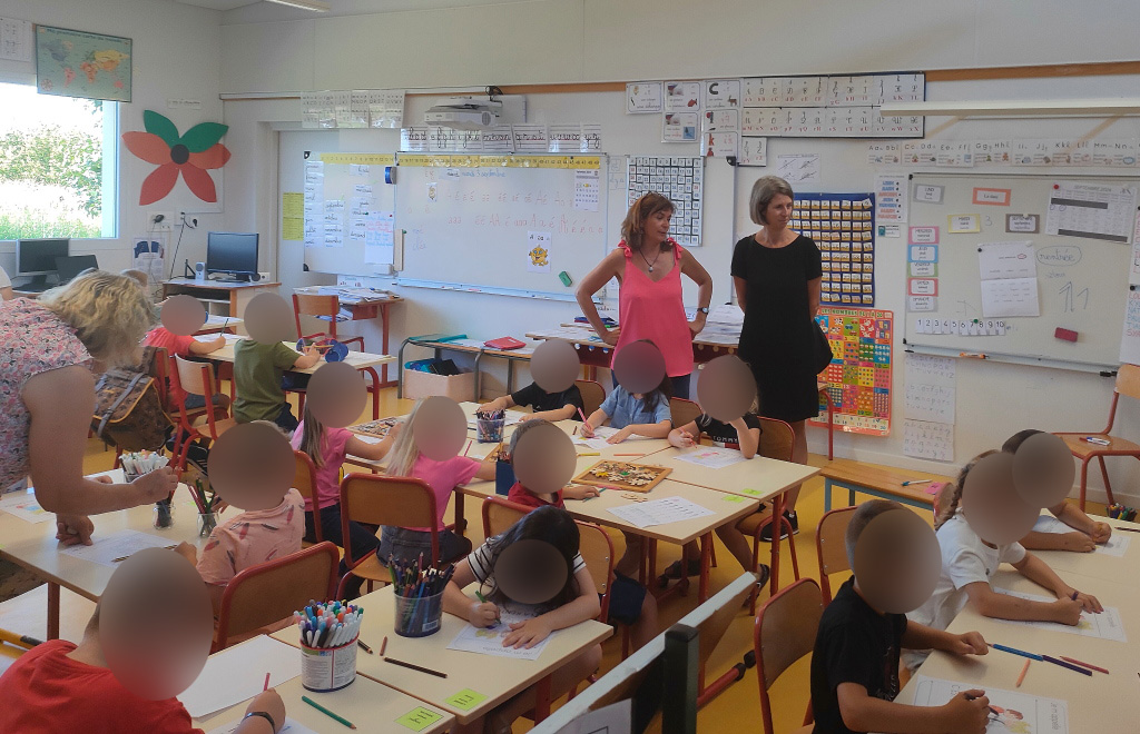 Visites de rentrée dans les écoles, de l'équipe de circonscription de l'Inspection de Luxeuil-les-Bains. <a href="/DelphineRaba/">Delphine Raba</a> <a href="/DSDEN70/">DSDEN de la Haute-Saône</a> <a href="/PhDestable/">Philippe Destable</a>