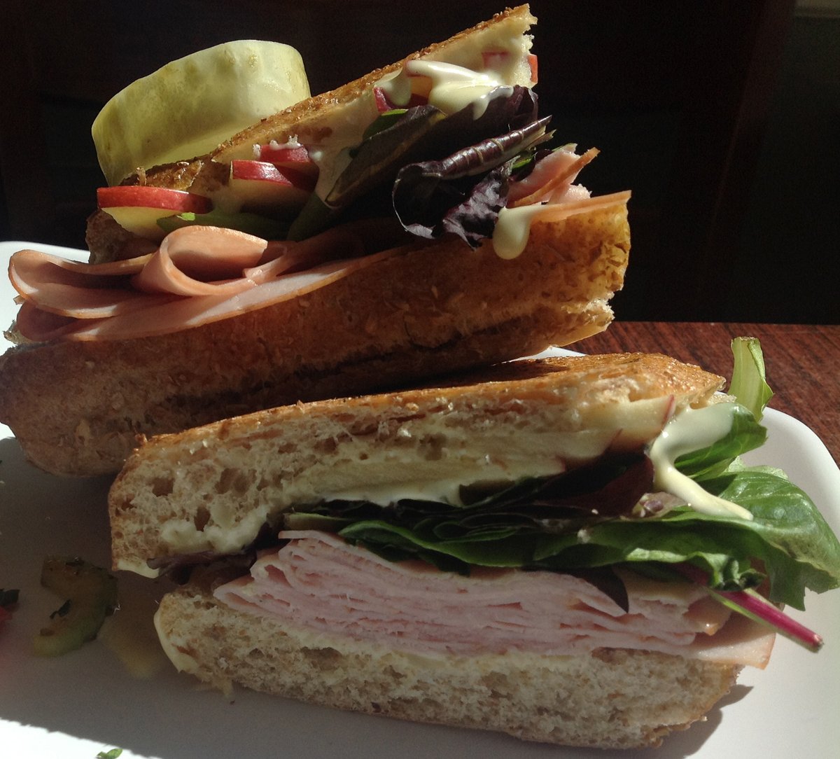 CafeTheLodge's tweet photo. Lunch Special All September 09/02/24-09/30/24
Lunch:  Ham Apple Cheddar Melt (Ham, Roasted Fuji Apples, Melted Cheddar Cheese, Chutney Mayo, Baby Greens, Tomato on Grilled Wheat Bread) Served with Daily Side, Potato Chips &amp; Fountain Drink or Brewed Tea
$11.95
 #SeptemberSpecial https://t.co/pWOtWZKvO7