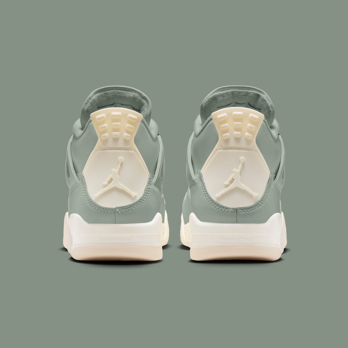 houseofheat's tweet photo. Air Jordan 4 "Seafoam/Sail" Coming 2025 🌊

DETAILS: https://t.co/bvo0a6EQir

*Speculative mock-up. https://t.co/CsU3ZmIxBa