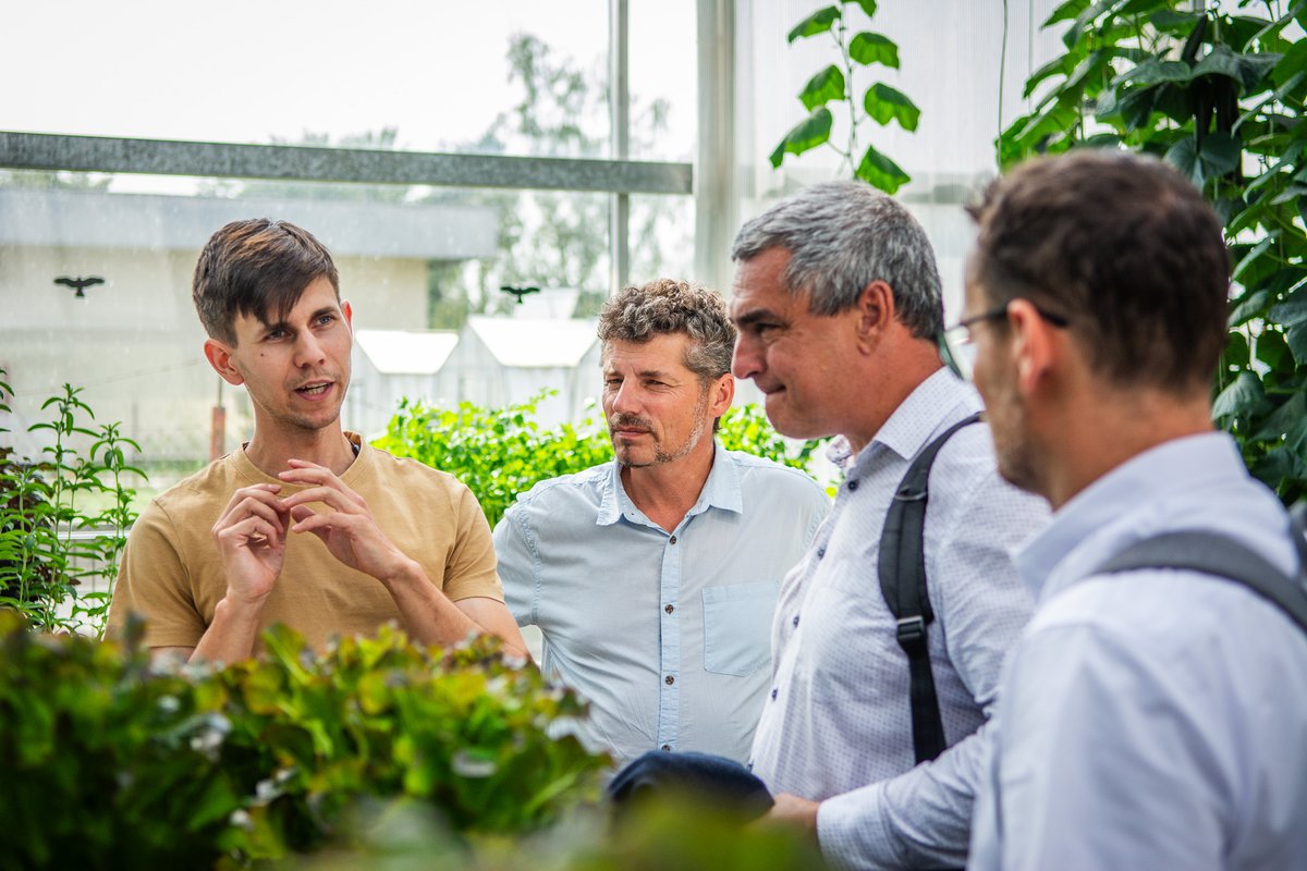 Setkání zástupců Univerzity Hradec Králové a Jihočeské univerzity přineslo nové příležitosti pro spolupráci v oblasti výzkumu a vzdělávání. Těšíme se na společné projekty!
Více na webu jcu.cz