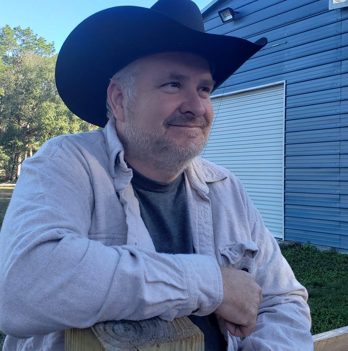 KaladinNFT's tweet image. A year ago, today, we lost a legend. 

When I started this post I thought I had something to say but now I have no clue so I’ll just leave it at that. 

Miss you, dad