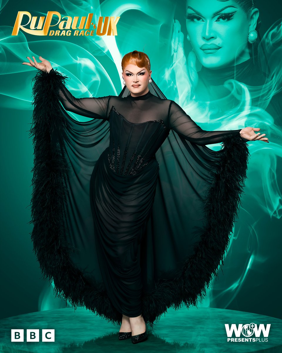 WorldOfWonder's tweet image. The RICHEST woman in Scotland! 💰 @chaneloconor 🏴󠁧󠁢󠁳󠁣󠁴󠁿

#MeetTheQueens of #DragRaceUK now on @wowpresentsplus worldwide outside UK and Canada! bit.ly/3Qpk4v3

@dragraceukbbc Series 6 is coming soon: 
🌎 @wowpresentsplus worldwide ex. UK &amp;amp; Canada
🇬🇧 @bbcthree
🇨🇦 @cravecanada