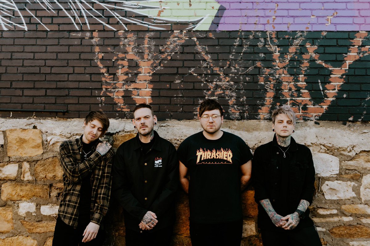 🔥I am 7 DAYS out from the start of a NORTH AMERICAN HEADLINE TOUR!🔥

🫨WHAT IS HAPPENING🤯

🎫 tickets - casketsband.com