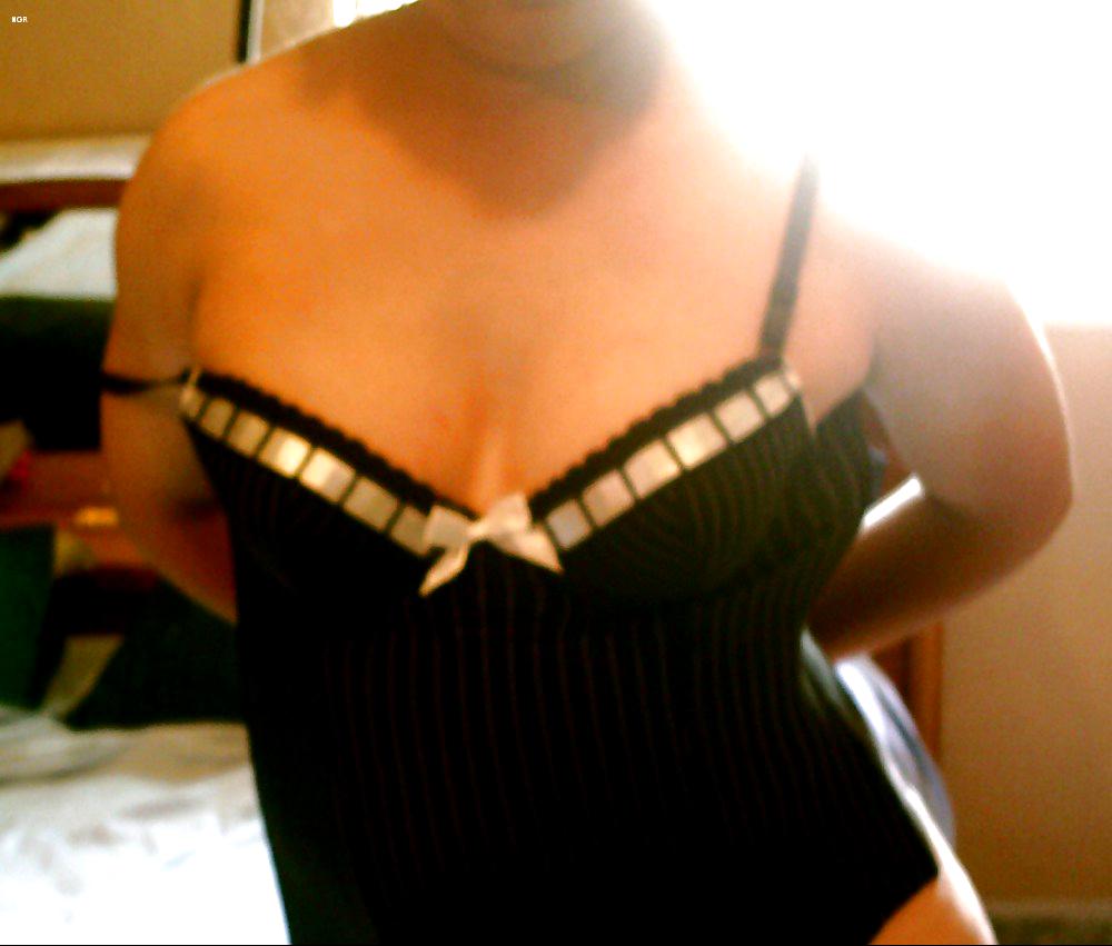 Parasız ilişki yaşayan 38 ve 48 yaşlarında evvli çiftz. Gün içinde hijyenine kıymet veren deneyimli tek beyler beyeeni bıraksın hemen buluşalımm.