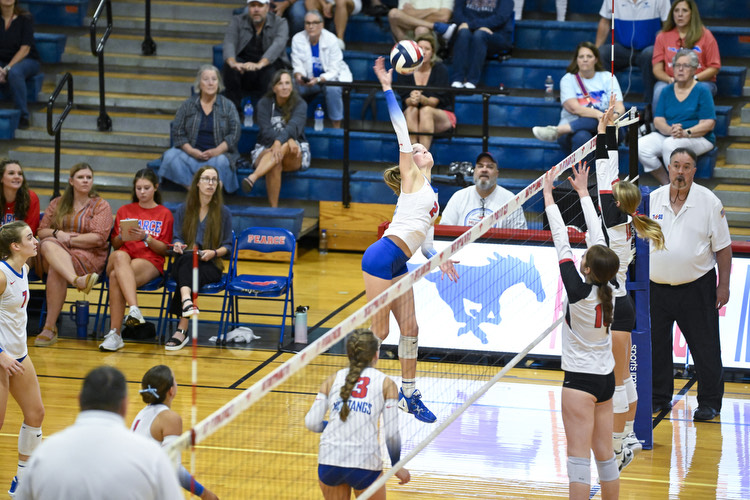 Brian Gosset (@gosset41) on Twitter photo JJ Pearce’s <a href="/kendall_timme/">kendall</a> leaving her own legacy. The Timmes are 1 of the greatest DFW sports families and Kendall is committed to DePaul
📸 Albert Peña (g3 Photography)
STORY: gmsportsmedia.com/2024/09/jj-pea…
#txhsvb <a href="/BigDMedia19/">BigDMedia</a>
<a href="/GMsportsmedia1/">GM Sports Media</a> <a href="/JJPVB/">JJ Pearce Volleyball</a>
<a href="/drewtimme2/">drew timme</a> <a href="/KennyMatthews/">Kenneth 🇺🇸⭕️U 🧬🙌🏾</a> JJ Pearce’s <a href="/kendall_timme/">kendall</a> leaving her own legacy. The Timmes are 1 of the greatest DFW sports families and Kendall is committed to DePaul
📸 Albert Peña (g3 Photography)
STORY: gmsportsmedia.com/2024/09/jj-pea…
#txhsvb <a href="/BigDMedia19/">BigDMedia</a>
<a href="/GMsportsmedia1/">GM Sports Media</a> <a href="/JJPVB/">JJ Pearce Volleyball</a>
<a href="/drewtimme2/">drew timme</a> <a href="/KennyMatthews/">Kenneth 🇺🇸⭕️U 🧬🙌🏾</a>