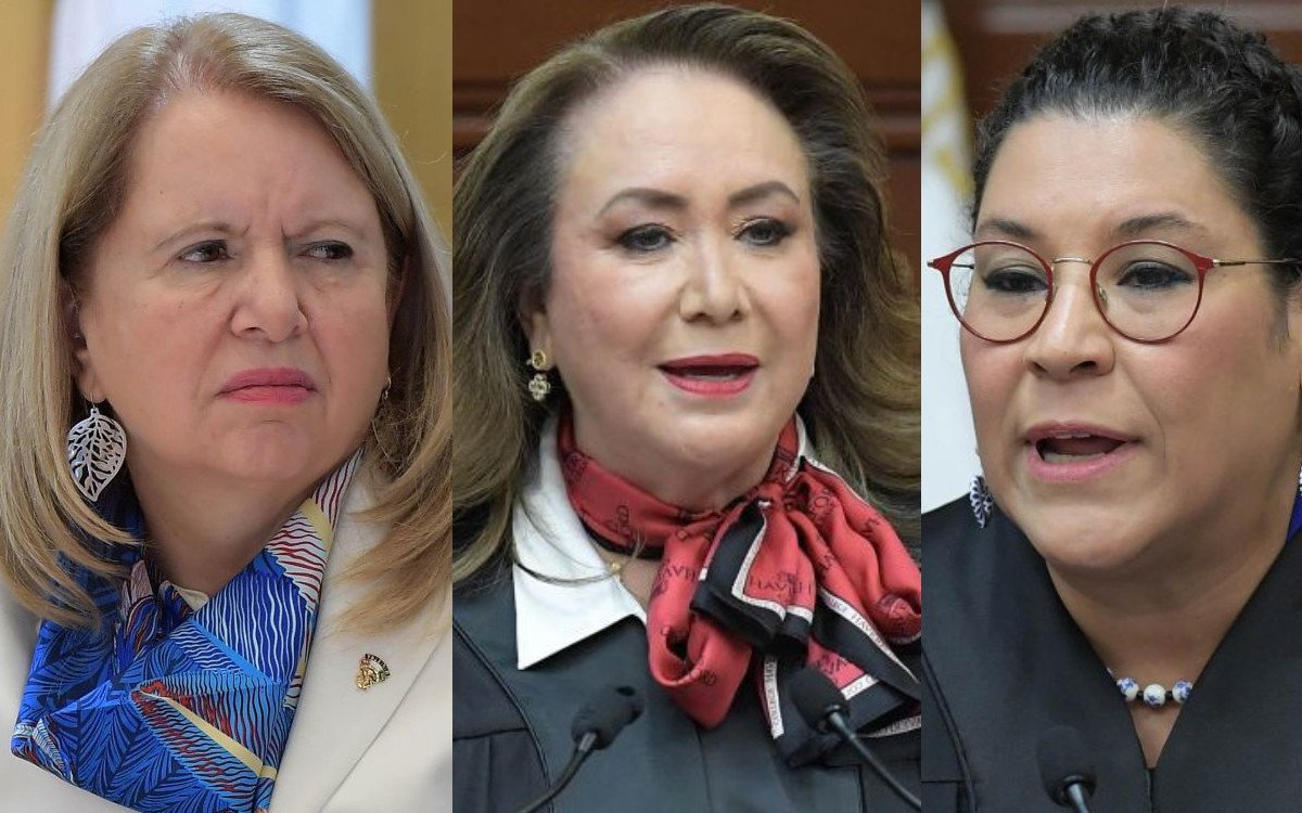 Juan_OrtizMX's tweet photo. 🗳️📌 OCHO MINISTROS DE LA SCJN SE SUMAN AL PARO DE LABORES

En un hecho sin precedentes, ocho ministros de la Suprema Corte de Justicia de la Nación (SCJN) decidieron sumarse al paro de actividades en apoyo a los trabajadores del Poder Judicial que protestan contra la reforma judicial. 

La propuesta fue aprobada por mayoría, con ocho votos a favor y tres en contra.

Las ministras Yasmín Esquivel, Lenia Batres y Loretta Ortiz se opusieron a la suspensión de actividades y actualmente se encuentran reunidas para discutir la situación crítica que atraviesa el Poder Judicial.

Aunque hay que recordar que Batres está en paro desde hace meses, pues no ha entregado ningún proyecto al pleno de la SCJN desde que llegó.

Hasta ahora, la SCJN no ha informado oficialmente sobre la duración del paro ni las próximas acciones de los ministros que apoyaron la decisión de suspender labores.