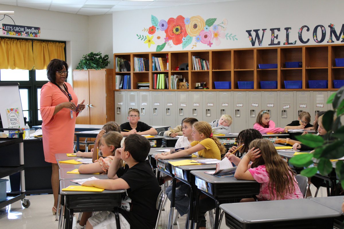 Midview Local Schools tweet media