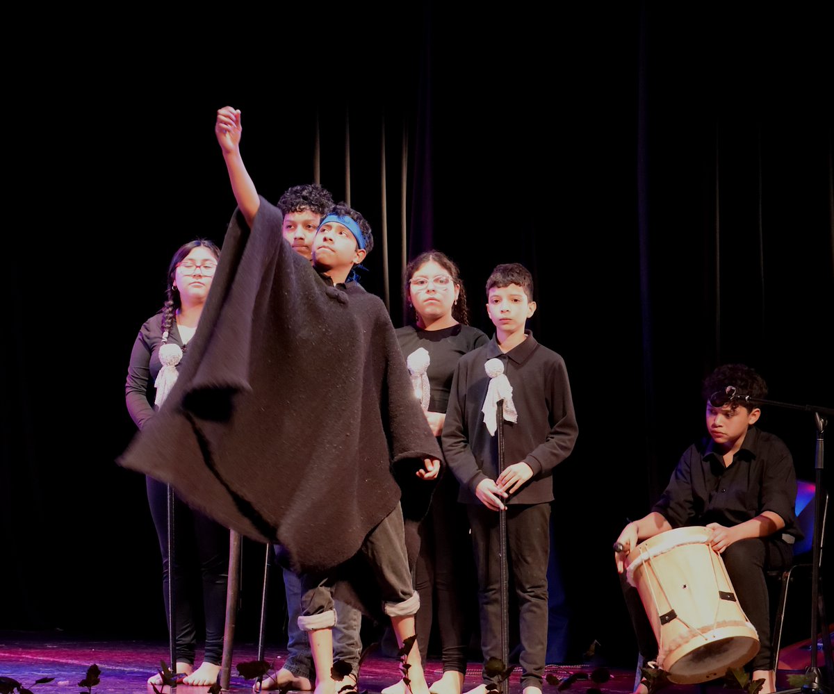 🌿 Hoy celebramos el #DíaDeLaMujerIndígena, reconociendo a las guardianas de la sabiduría ancestral y su valioso aporte a nuestra cultura. 🧡 #PuertoMontt