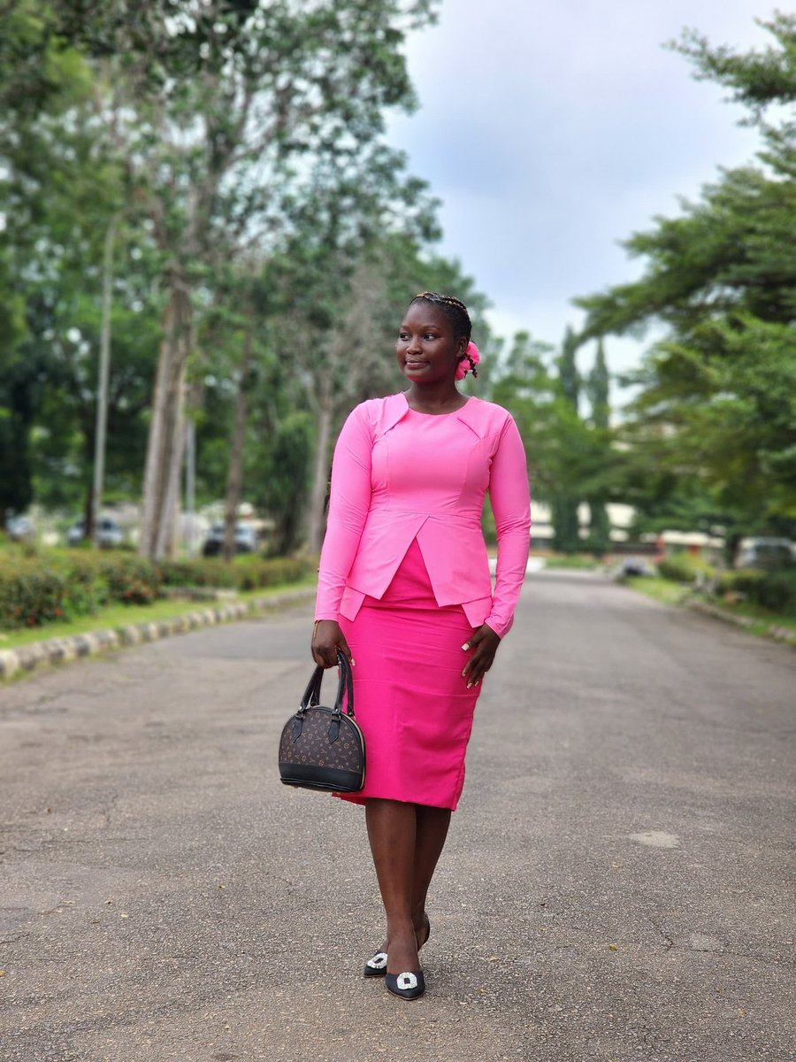 EstherAkan30722's tweet photo. I'm so happy to say I'm a certified graduate! 

Let the next Chapter begin! 🎉🎉

@AdekoluVic63243 @OjoAyotola57356 
#funaabite https://t.co/RZ6MtDMxXO