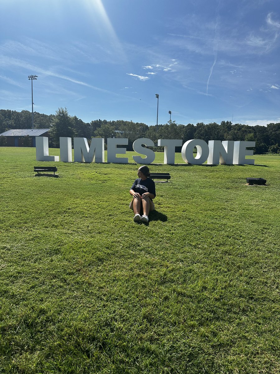 Thank you so much to Coach Hill for having me on a visit to Limestone University today! I had a great time on the charming campus.
<a href="/Crushers_Nat/">Crushers Dorgan</a> <a href="/LimestoneSball/">Limestone Softball</a>