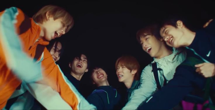 بدخولنا يوم جديد في كوريا رايز يكملون سنتهم الأولى 🥳🧡
خلال سنه واحده فقط استطاعوا تحقيق الكثير والكثير من الانجازات بالرغم من كل الصعوبات التي واجهتهم، كنا ومازالنا فخورين بهم دائمًا 🧡

LUCKY TO MEET RIIZE
#RIIZE1stAnniversary
#RIIZEAndRealizeDay 
#라이즈_데뷔1주년_축하해