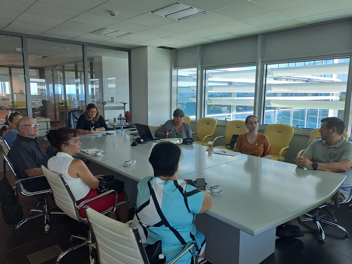 Misión de evaluación de impactos de proyectos ARCAL OIEA visitó Centro para el Control Estatal de Medicamentos, Equipos y Dispositivos Médicos CECMED, donde se presentaron resultados e impactos del proyecto Apoyo al diagnóstico y tratamiento de tumores en pacientes pediátricos