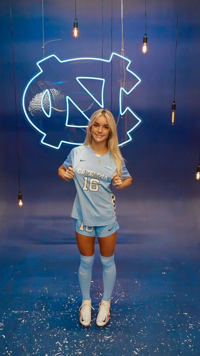 Cali_ONeill_'s tweet image. I am so honored and thankful to announce my verbal commitment to play D1 soccer and continue my academic career at the University of North Carolina at Chapel Hill! So excited for this journey 🩵🩵🐏
@uncwomenssoccer