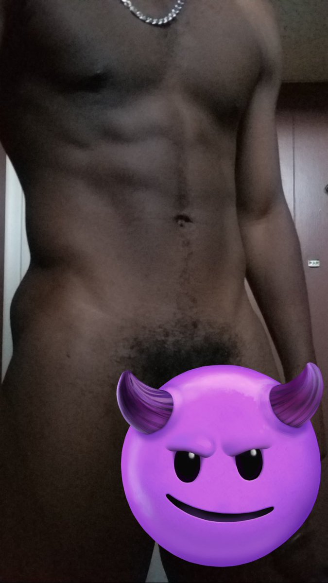Daviss419's tweet photo. Comment“me”and check dm’s for full nudezz(you must be following me!) https://t.co/06iOAhwp17