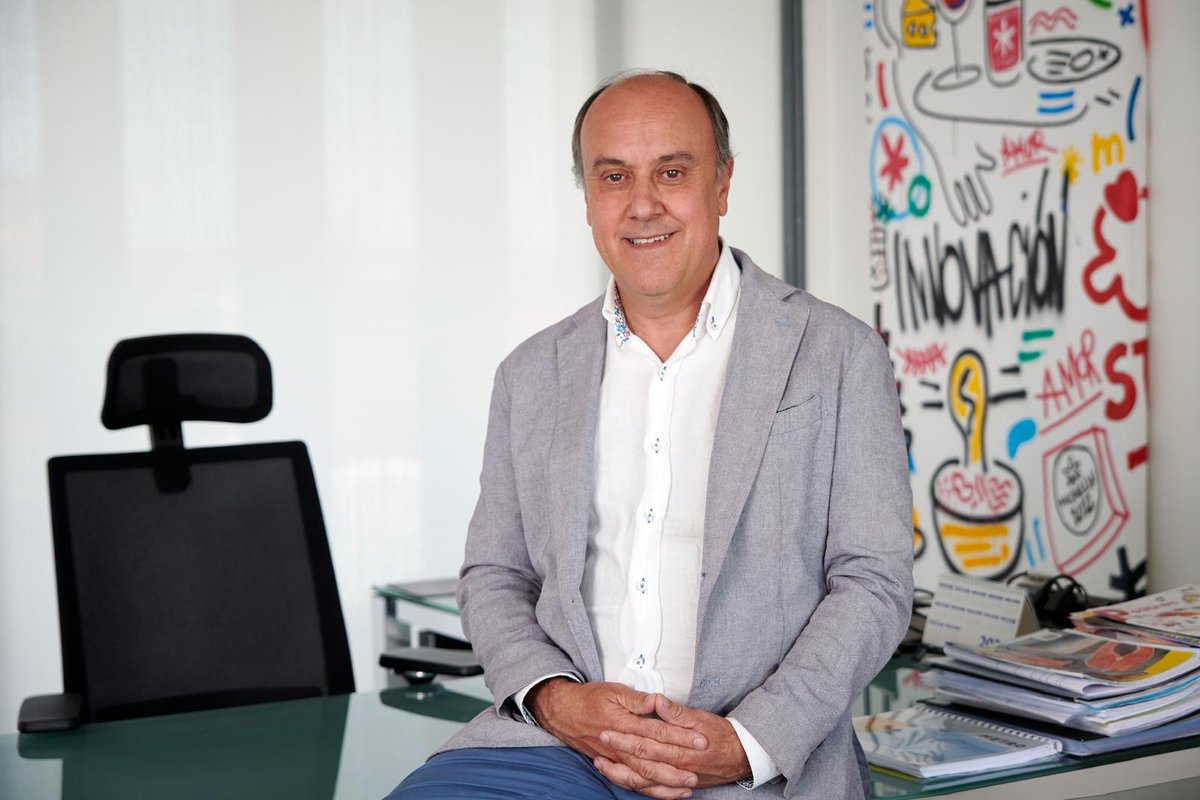 🎉 ¡El equipo de Makro queremos dar la bienvenida a <a href="/bertrand_mothe/">Bertrand Mothe</a> como nuestro nuevo CEO!

😊Y agradecer a <a href="/DavidMFontano/">DavidMartinezFontano</a>, que ahora promociona a CEO de METRO Italia, después de tres años llenos de éxitos en España

bit.ly/3ZbKTZI