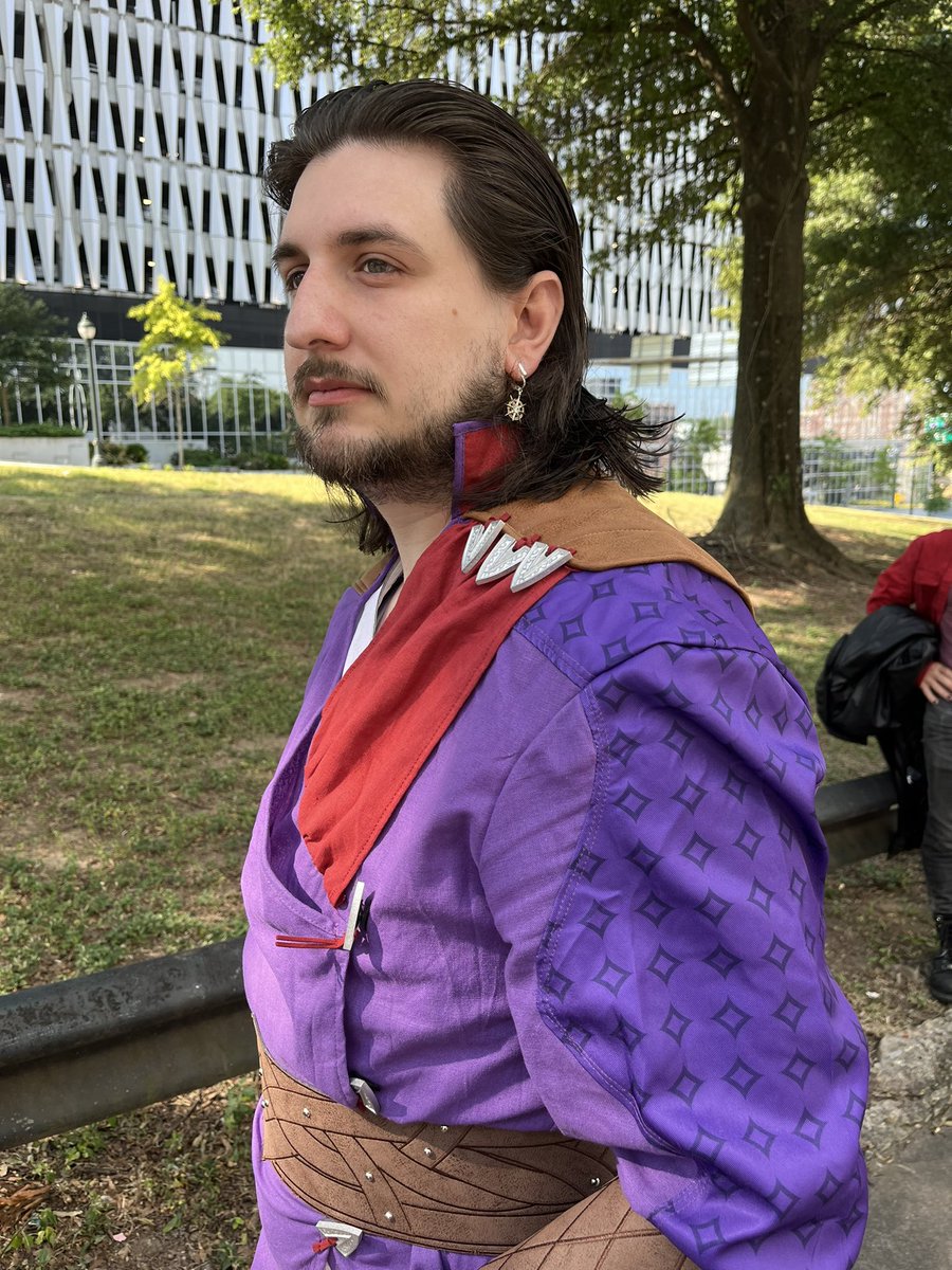 RenMasaoAnkoku's tweet image. For your humble consideration, master @TimDownie1 , 💜 my Gale 💜 
#cosplay #bg3  #BaldurGate3 #GaleOfWaterdeep