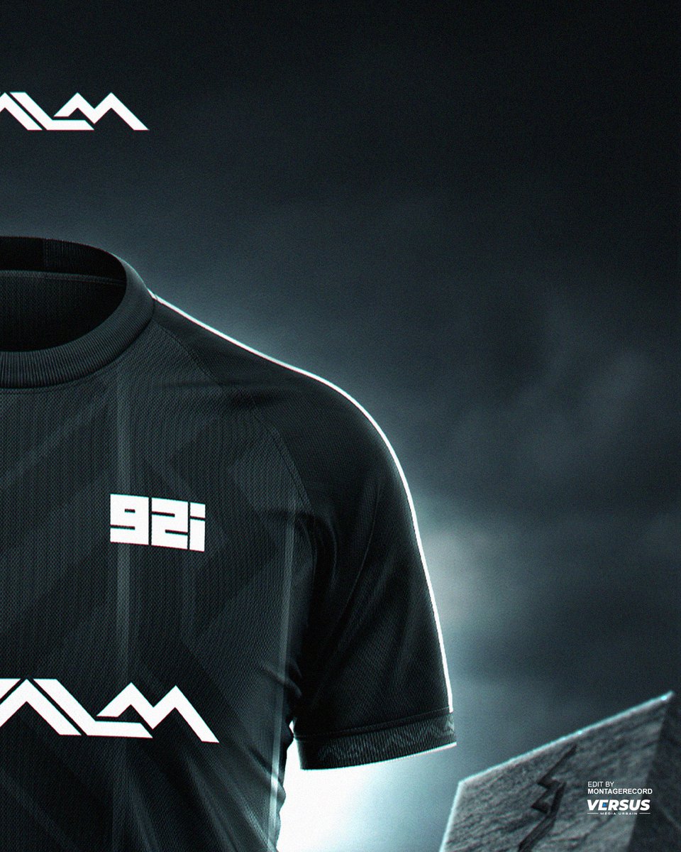 montagerecord's tweet photo. 𝐀𝐋𝐕 𝐀𝐋𝐌 🩸

J’ai imaginé un maillot pour le prochain album de @Sdm__92 🎱

Crédit : @montagerecord 👨‍🎨 https://t.co/6arkeTQB2i