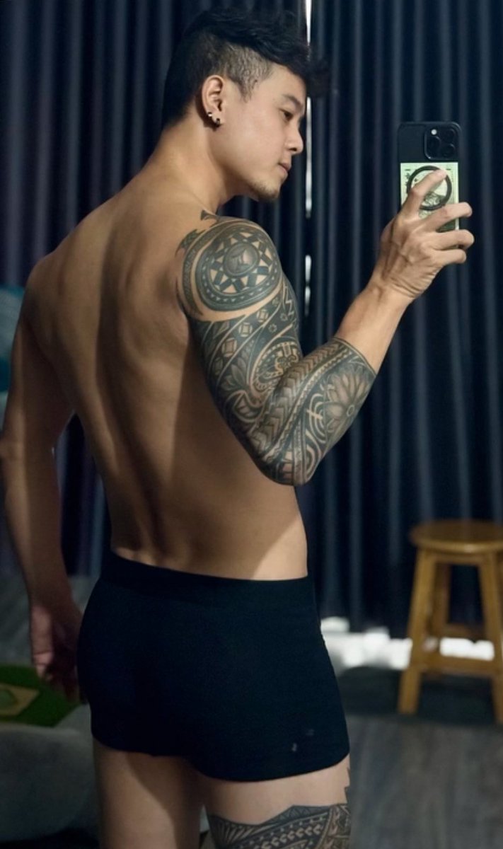 Kết thúc lễ vẫn chưa đẩy được cái nào🥲