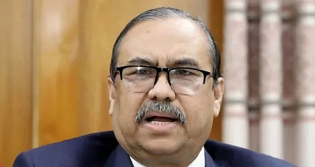 দেশ না ছাড়ার দাবি ওবায়দুল হাসানের