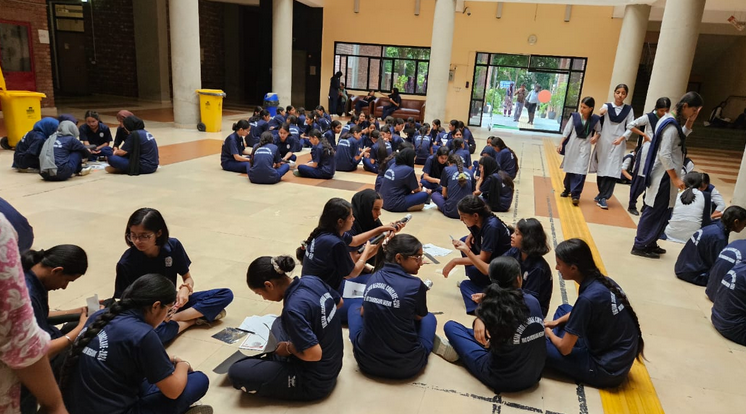 IiserMohali's tweet image. Vigyan Jyoti Conclave was held on our campus on Sept 2-3 2024, where 109 motivated girls from 37 JNVs & other schools witnessed science and maths in action.
Great teamwork by NVS RO Chandigarh & JNV Chandigarh. #WomenInSTEM 
@JyotiVigyan @IndiaDST @NVS_HQ @EduMinOfIndia.