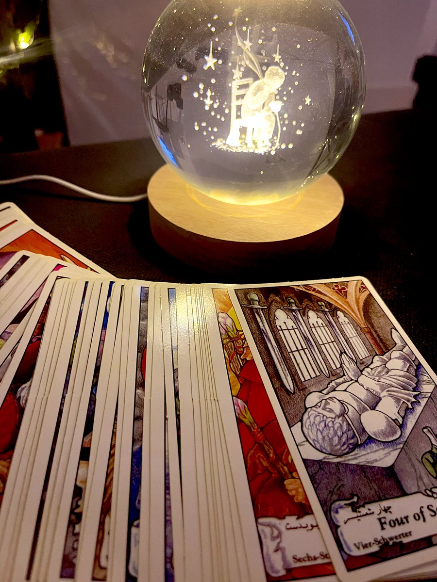 شازده کوچولو tweet media