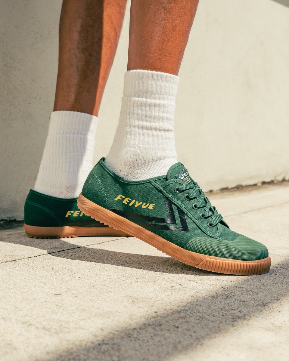 Your daily dose of greens 🔥 Grab the Dark Green Fe Lo 1920 in the Gum collection available now up to size 14: bit.ly/FeiyueNewRelea…

#newrelease #gumshoes #lifestyle #ootd #training