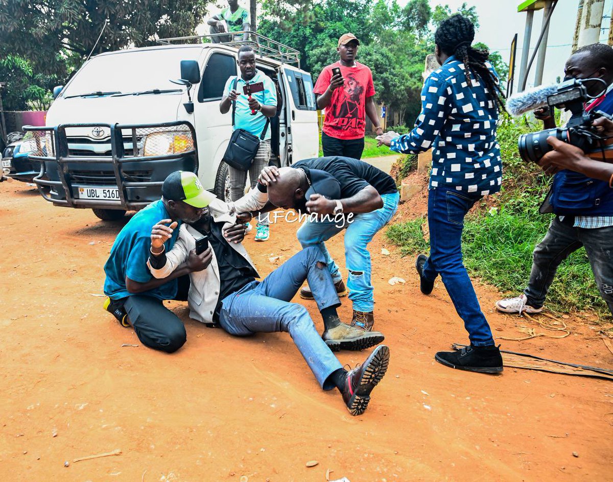 NUP_Ug's tweet image. The world is watching all their atrocities!
#StopAbuseOfPowerUG
#StopGunViolenceUganda
#BobiWineShot