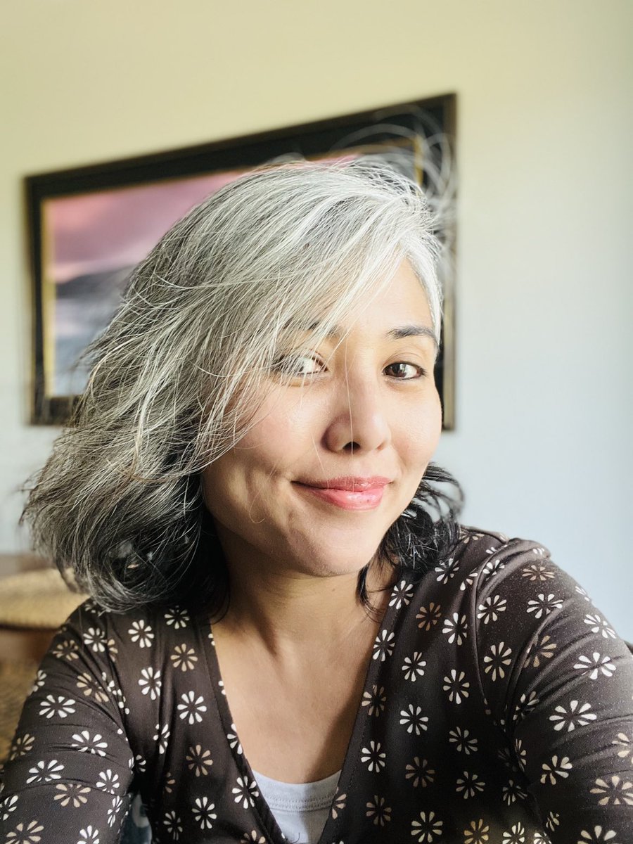 JahnaviGogoi2's tweet photo. Very happy after giving myself a haircut a few days ago.The week begins.
#tuesdayjoy https://t.co/K9u0g9BEvc