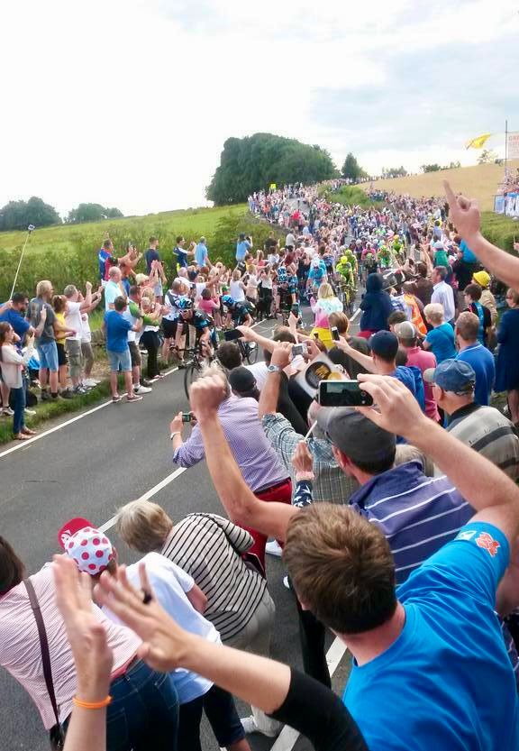 2024 marks 10 years since the TDF Grand Départ visited Yorkshire, back in July 2014! 

The photo here shows the crowds of spectators that gathered on Jawbone Hill (Oughtibridge Lane) to watch the race and this Thursday 5 September, professional cyclists will be back to compete on