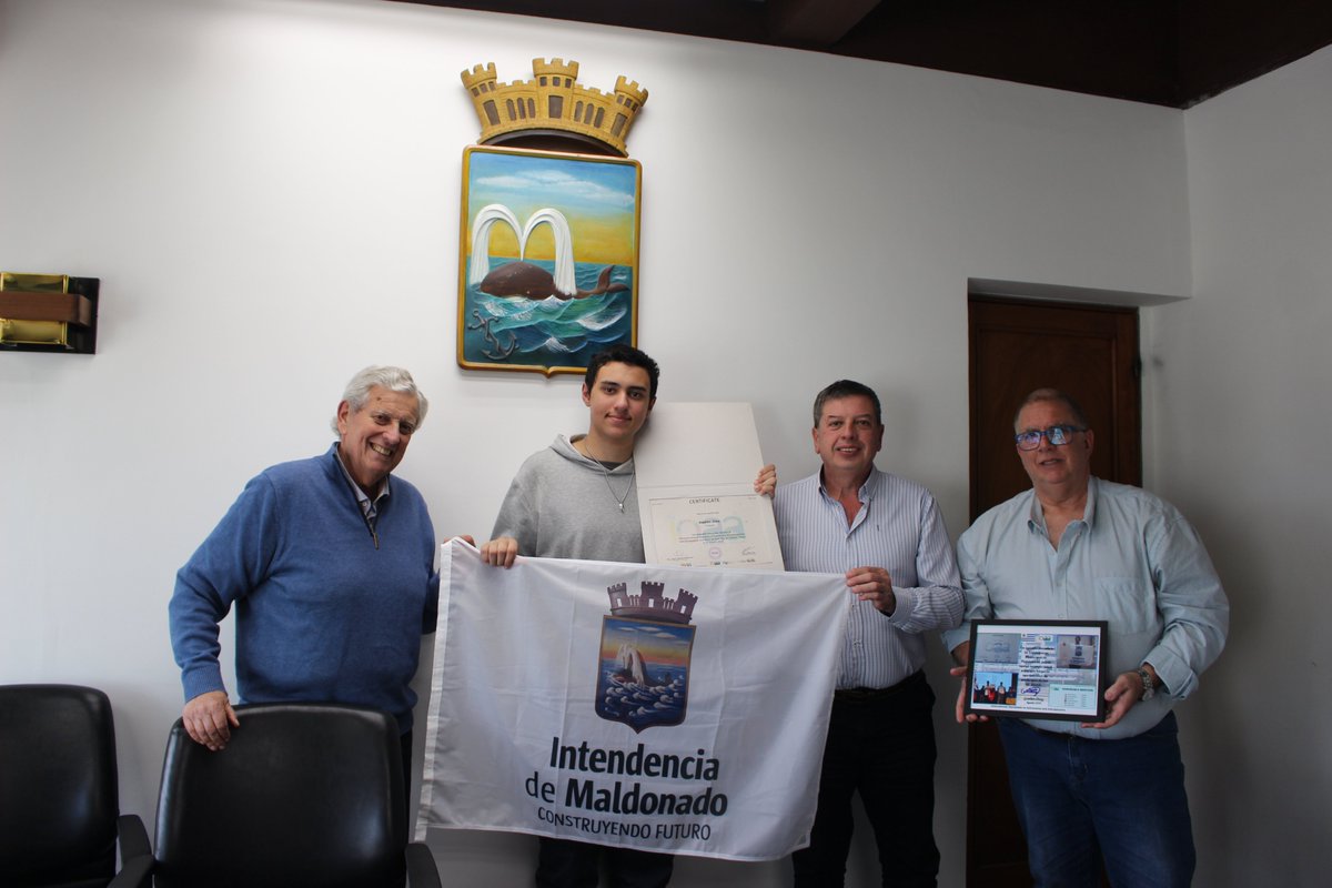 IDM apoyó participación de joven estudiante en Olimpiada Internacional de Astronomía y Astrofísica maldonado.gub.uy/noticias/idm-a…